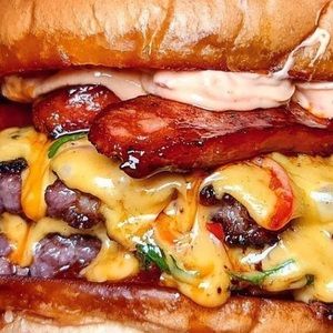 Meet your Posher, Theo